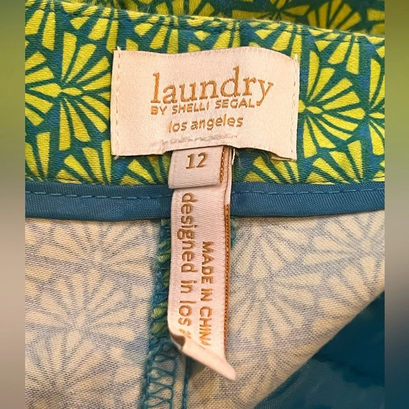FINAL PRICE Laundry Shelli Segal Shorts - Picture 2 of 5